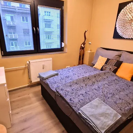 3 Center By Bratislavatrip *